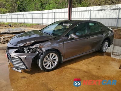 2023 TOYOTA CAMRY LE 4T1C11AK1PU801518 - główne zdjęcie licytacji z USA - miniatura