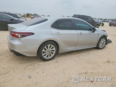 Trzecie zdjęcie samochodu z tyłu: 2023 TOYOTA CAMRY LE VIN:4T1R11AK3PU804415 - miniatura