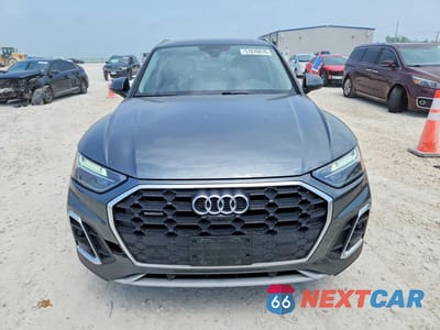 Piąte zdjęcie samochodu w środku: 2022 AUDI Q5 PREMIUM PLUS 45 VIN:WA1EAAFY6N2016313 - miniatura