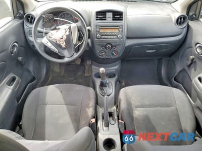Zdjęcie 8 z 12 samochodu: 2015 NISSAN VERSA 1.6 S VIN:3N1CN7AP7FL838026 - miniatura