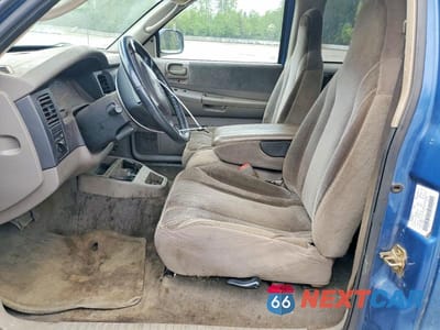 Zdjęcie 7 z 12 samochodu: 2004 DODGE DAKOTA SPORT VIN:1D7HG32N14S709626 - miniatura
