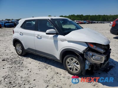 Czwarte zdjęcie samochodu z boku: 2021 HYUNDAI VENUE SE VIN:KMHRB8A38MU065472 - miniatura