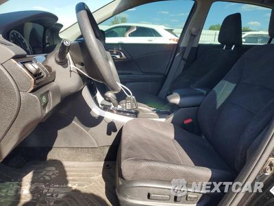 Zdjęcie 7 z 11 samochodu: 2016 HONDA ACCORD EX VIN:1HGCR2F0XGA029890 - miniatura