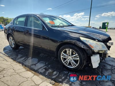 Czwarte zdjęcie samochodu z boku: 2012 INFINITI G37 SEDAN X VIN:JN1CV6AR0CM674132 - miniatura