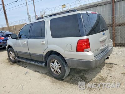 Drugie zdjęcie samochodu z przodu: 2005 FORD EXPEDITION VIN:1FMPU15585LA27994 - miniatura