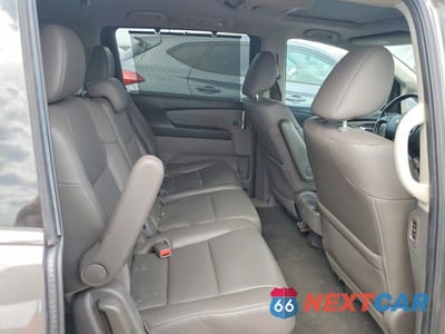 Zdjęcie 11 z 13 samochodu: 2015 HONDA ODYSSEY TOURING VIN:5FNRL5H95FB113130 - miniatura