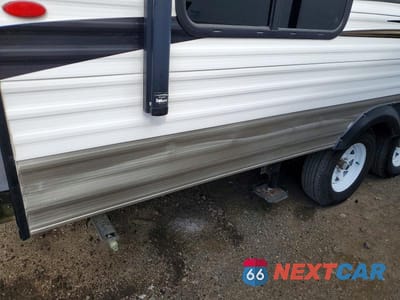 Zdjęcie 9 z 10 samochodu: 2018 JAYCO JAY FLIGHT CAMPER VIN:1UJBJ0BL8J75Z0101 - miniatura