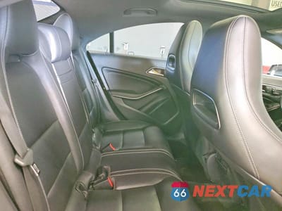 Zdjęcie 10 z 12 samochodu: 2016 MERCEDES BENZ CLA VIN:WDDSJ4GB0GN300368 - miniatura