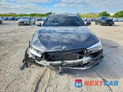 Piąte zdjęcie samochodu w środku: 2017 BMW 530 I VIN:WBAJA5C34HG896887 - miniatura