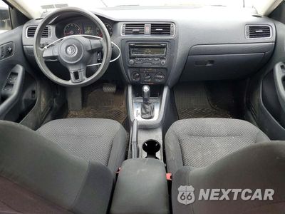 Zdjęcie 8 z 12 samochodu: 2012 VOLKSWAGEN JETTA BASE VIN:3VW2K7AJ8CM358819 - miniatura
