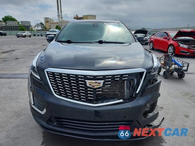 Piąte zdjęcie samochodu w środku: 2021 CADILLAC XT5 LUXURY VIN:1GYKNAR48MZ106200 - miniatura