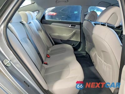 Zdjęcie 10 z 12 samochodu: 2017 HYUNDAI SONATA SE VIN:5NPE24AF1HH499237 - miniatura