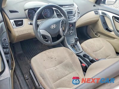 Zdjęcie 8 z 12 samochodu: 2016 HYUNDAI ELANTRA SE VIN:5NPDH4AE0GH686288 - miniatura