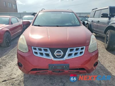 Piąte zdjęcie samochodu w środku: 2013 NISSAN ROUGE VIN:JN8AS5MV2DW141807 - miniatura