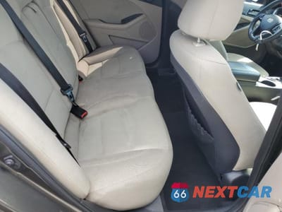 Zdjęcie 10 z 12 samochodu: 2013 KIA OPTIMA LX VIN:5XXGM4A79DG254400 - miniatura