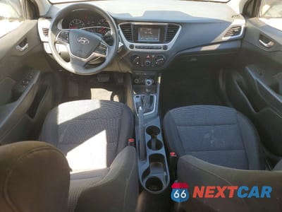 Zdjęcie 8 z 12 samochodu: 2019 HYUNDAI ACCENT SE VIN:3KPC24A30KE087447 - miniatura