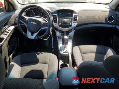 Zdjęcie 8 z 12 samochodu: 2014 CHEVROLET CRUZE LT VIN:1G1PC5SB8E7364434 - miniatura
