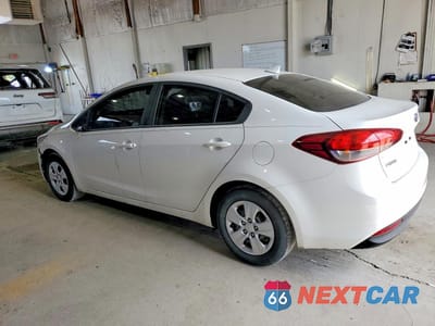 Drugie zdjęcie samochodu z przodu: 2017 KIA FORTE LX VIN:3KPFK4A76HE046037 - miniatura