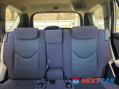 Zdjęcie 10 z 13 samochodu: 2006 TOYOTA RAV4 BASE VIN:JTMBD33V966016595 - miniatura