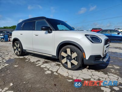 Czwarte zdjęcie samochodu z boku: 2025 MINI COUNTRYMAN S ALL4 VIN:WMZ23GA02S7P75773 - miniatura