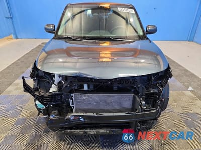 Piąte zdjęcie samochodu w środku: 2025 KIA SOUL LX VIN:KNDJ23AU1S7261441 - miniatura