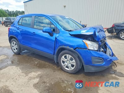 Czwarte zdjęcie samochodu z boku: 2015 CHEVROLET TRAX LS VIN:KL7CJKSBXFB116711 - miniatura