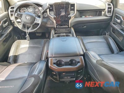Zdjęcie 8 z 13 samochodu: 2024 RAM 2500 LARAMIE VIN:3C6UR5FL3RG177728 - miniatura