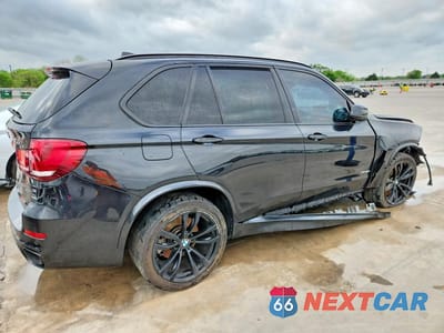 Trzecie zdjęcie samochodu z tyłu: 2017 BMW X5 XDRIVE50I VIN:5UXKR6C54H0J84734 - miniatura