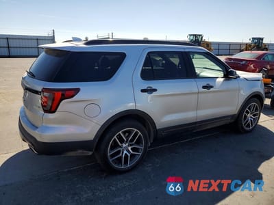 Trzecie zdjęcie samochodu z tyłu: 2016 FORD EXPLORER SPORT VIN:1FM5K8GT7GGB44284 - miniatura