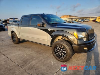 Czwarte zdjęcie samochodu z boku: 2011 FORD F150 SUPERCREW VIN:1FTFW1E68BFB36839 - miniatura