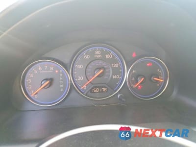 Zdjęcie 9 z 13 samochodu: 2004 HONDA CIVIC LX VIN:2HGES16554H548698 - miniatura