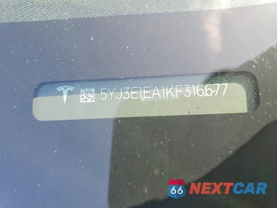 Zdjęcie 12 z 12 samochodu: 2019 TESLA MODEL 3 VIN:5YJ3E1EA1KF316677 - miniatura