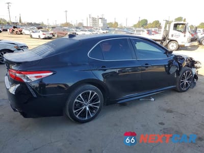 Trzecie zdjęcie samochodu z tyłu: 2020 TOYOTA CAMRY SE VIN:4T1M11AK1LU882549 - miniatura