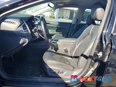 Zdjęcie 7 z 12 samochodu: 2018 TOYOTA CAMRY XSE VIN:4T1B61HK4JU107187 - miniatura