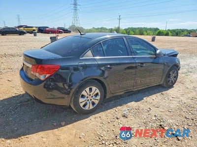 Trzecie zdjęcie samochodu z tyłu: 2012 CHEVROLET CRUZE LS VIN:1G1PC5SH9C7180251 - miniatura