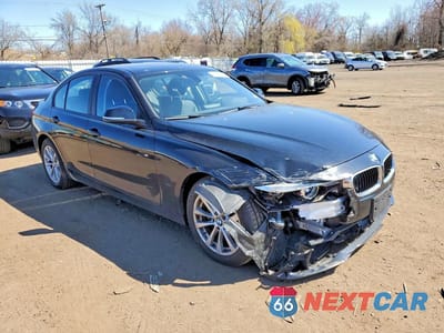 Czwarte zdjęcie samochodu z boku: 2016 BMW 320 XI VIN:WBA8E5G54GNU20731 - miniatura