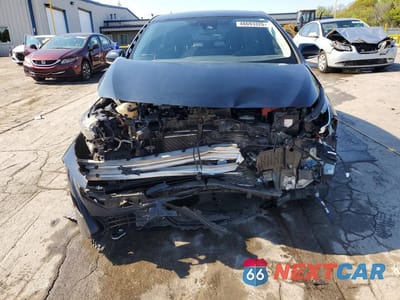 Piąte zdjęcie samochodu w środku: 2020 TOYOTA PRIUS PRIME XLE VIN:JTDKARFP0L3150899 - miniatura