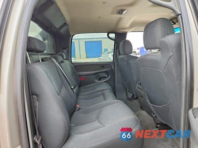 Zdjęcie 10 z 13 samochodu: 2004 CHEVROLET AVALANCHE C1500 VIN:3GNEC12T44G257777 - miniatura