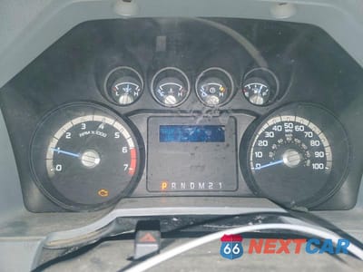 Zdjęcie 9 z 11 samochodu: 2015 FORD F250 SUPER DUTY UTILITY / SERVICE TRUCK VIN:1FDBF2A68FEC47733 - miniatura