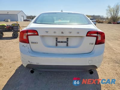 Zdjęcie 6 z 12 samochodu: 2012 VOLVO S60 T5 VIN:YV1622FS0C2119372 - miniatura
