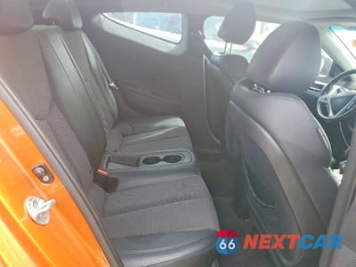 Zdjęcie 10 z 12 samochodu: 2012 HYUNDAI VELOSTER BASE VIN:KMHTC6AD0CU031931 - miniatura