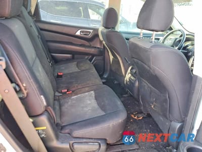 Zdjęcie 11 z 13 samochodu: 2019 NISSAN PATHFINDER SV VIN:5N1DR2MN8KC638289 - miniatura