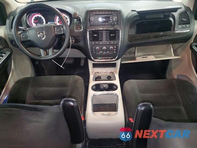 Zdjęcie 8 z 13 samochodu: 2016 DODGE GRAND CARAVAN SXT VIN:2C4RDGCG4GR313534 - miniatura