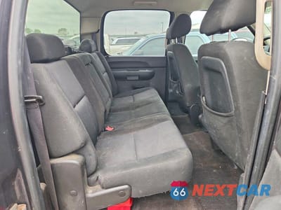 Zdjęcie 10 z 12 samochodu: 2010 GMC SIERRA K1500 SL VIN:3GTRKUEA1AG120834 - miniatura