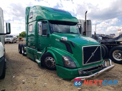 2018 VOLVO VNL SEMI TRUCK 4V4NC9EH0JN893425 - główne zdjęcie licytacji z USA - miniatura
