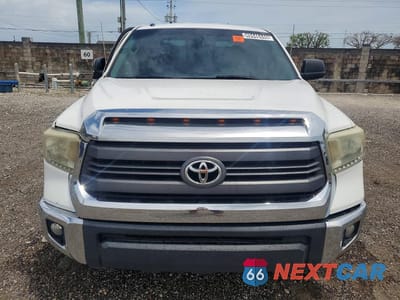 Piąte zdjęcie samochodu w środku: 2014 TOYOTA TUNDRA SR5 VIN:5TFUM5F16EX051715 - miniatura