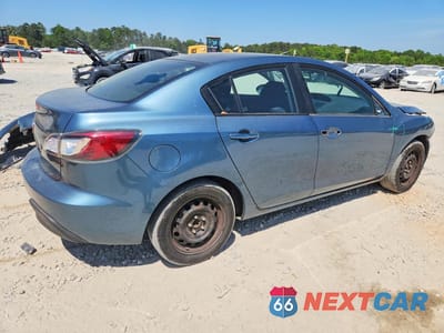 Trzecie zdjęcie samochodu z tyłu: 2010 MAZDA 3 I VIN:JM1BL1SF7A1196442 - miniatura