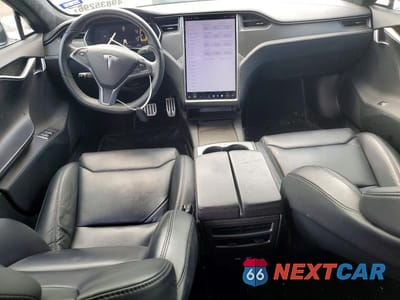 Zdjęcie 8 z 12 samochodu: 2019 TESLA MODEL S VIN:5YJSA1E46KF337297 - miniatura