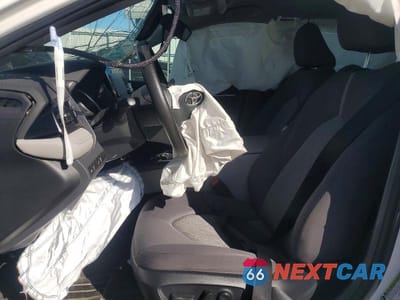 Zdjęcie 7 z 12 samochodu: 2023 TOYOTA CAMRY HYBRID LE VIN:4T1C31AK0PU614541 - miniatura