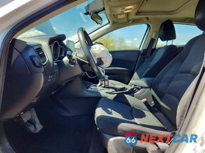 Zdjęcie 7 z 14 samochodu: 2016 MAZDA 3 TOURING VIN:3MZBM1L76GM273587 - miniatura